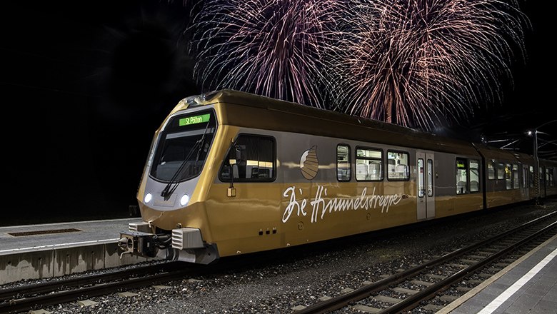 Sonderzug in der Silvesternacht, © NB/Gerstl